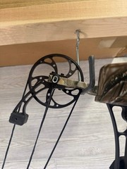Mathews Z7 Extreme Right Hand Package