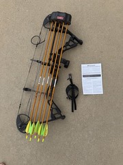 Diamond Archery Infinite Edge Bow for Youth Right-Hand, 23-110