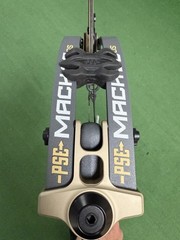 NEW PSE Mach 30 DS Right Hand 70# 24.5-30″ Compound Bow