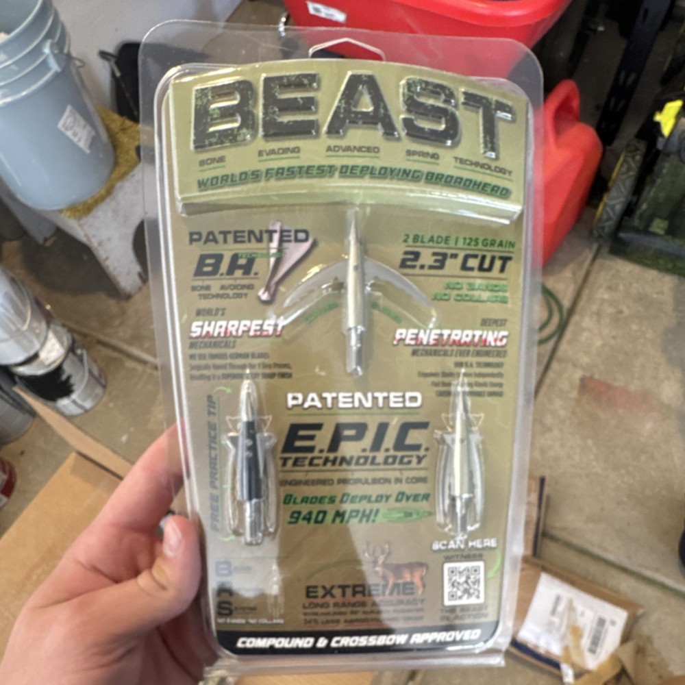 Beast 2-Blade 2.3″ Cut 125 Grain Compound Crossbow Broadhead Silver