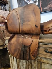 Antarès Jump Saddle – 17” Seat | 2A Flap | P Seat