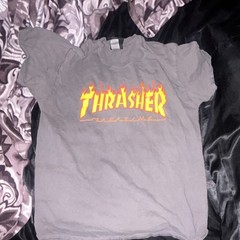 Thrasher Men’s Skateboarding Short Sleeve Gray Flame Logo Shirt