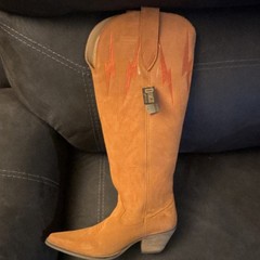 Dingo Thunder Road DI597 Orange Women’s Western Boots Size 10