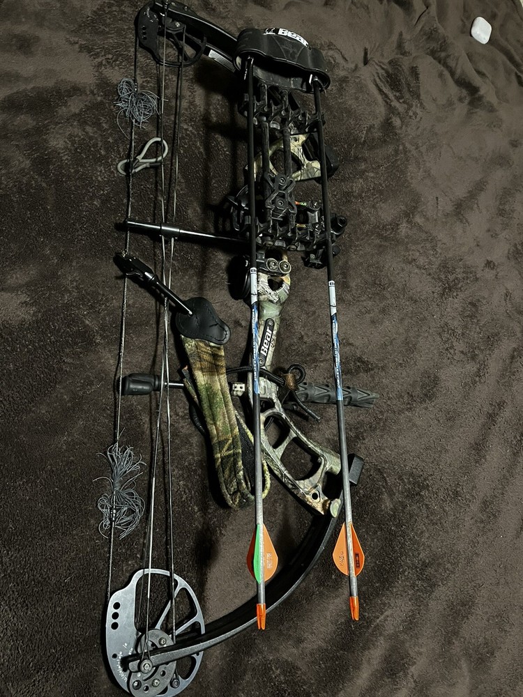 Bear Archery Vast Right Hand Compound Bow – God’s Country Color (AV04A2X0A7R)