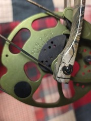BEAR MAULER COMPOUND HUNTING BOW RIGHT HAND ARCHERY BOW REALTREE APG CAMO