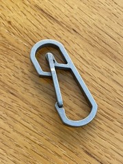 Titanium Carabiner Clip, EDC Keychain, Key Ring, Silver/Grey, 2.55in/65mm Length