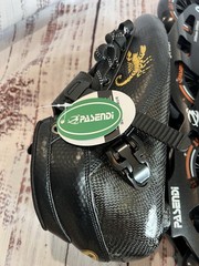 Pasendi Pro Carbon Fiber Rollerblades Speed Skates Men’s & Women’s SZ 9 US 42 EU