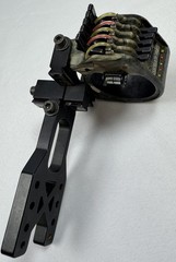 Trophy Ridge Bow Sight Vertical 5-Pin Micro Adjustment -For Parts or Not Working