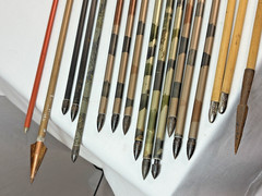 Lot of 17 Vintage Aluminum, Carbon & Wood Arrows -Easton, Game Winner, Wolverine