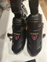 AstroBlade Rollerblade Size 8. Vintage In-Line Skates Astro Blade Black 70050080
