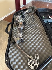 Martin Magnum Compound Bow Package – $325 W/Case & Arrows
