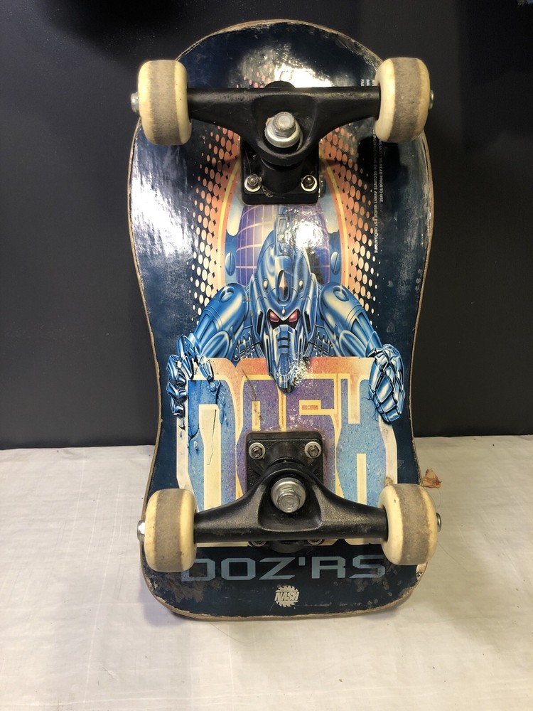 Doz’r Nash Short Wooden Skateboard from 2000 18 Inches Long