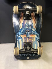 Doz’r Nash Short Wooden Skateboard from 2000 18 Inches Long
