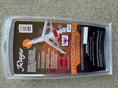 2 packs Rage Crossbow Hypodermic Broadheads 100 Grain 2″ Cut with PRACTICE POINT