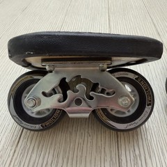 TwoLions Drift Skates Free Line Skates 72mm Wheels Black Grip Tape