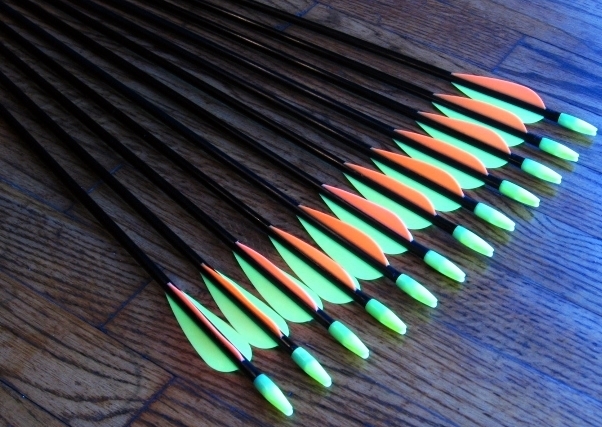 12 Shiny Black® Fiberglass Target Practice Arrows 30″