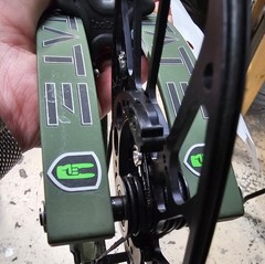 PSE Carbon Levitate Right-Handed Compound Bow