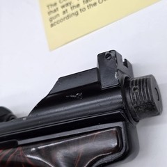 Vintage Crosman MARK I Single Shot .22 Caliber Pellet CO2 Target Pistol w/box