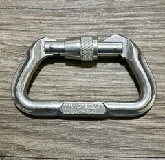 Vintage Omega Pacific USA Carabiner Aluminum Screw Lock Clip 31 Kn D Shape