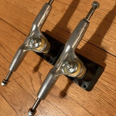 NOS Vintage 1980s Variflex Trucks W/Cloud Bushing skateboard pair 2