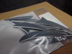 NEW GRAY 2.5 INCH RIGHT WING PARABOLIC TURKEY ARROW FEATHERS 12 PACK $4.99