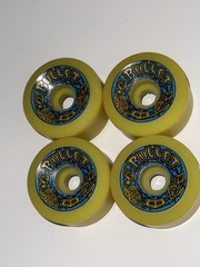 Santa Cruz NOS Vintage Bullet 66 Skateboard Speed Wheels RARE OG ORIGINALS