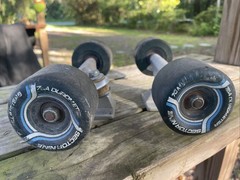 independent skateboard trucks 159, Bearings And Sector None 70mm Wheels