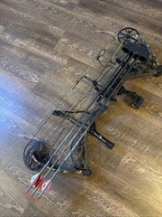 Bear Factory Approach RTH #70 Compound Bow – Realtree Edge Camo
