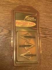 Vintage Game Tracker FirstCut 145 Premium Cut-On-Impact Broadheads NOS 3 Pack