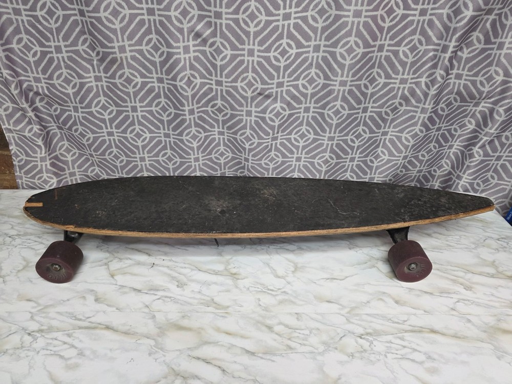 Vintage 42″ Pintail Longboard Skateboard With Gullwing Charger Trucks