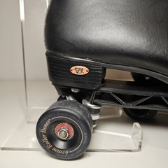 Riedell 121 Ex With 62mm Roller Bones Wheels. Black Leather Mens 11.5