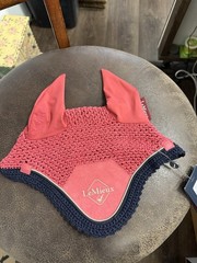 Lemieux Cranberry Saddle Pad And Ear Bonnets Size XS-Pad S-bonnets Brand New