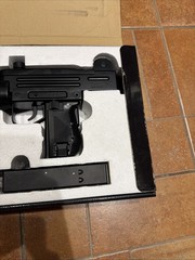 Mini UZI W/Folding Stock – Blowback CO2 Airgun New in Box – Never Fired