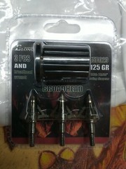ELong Outdoor Broadhead 3 PCS With Broadhead Wrench 125 GR 15B029 NWT
