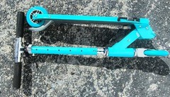 SWAGTRON K1 Kick Scooter Children & Teens Foldable Light Blue Free US Ship