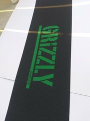 «Grizzly» graphic Skateboard Deck Grip Tape