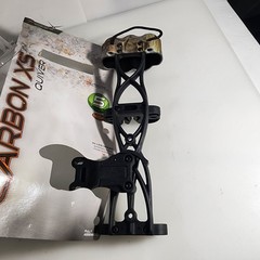 TruGlo Camo Carbon XS 5 Arrow Bow Quiver Open Box