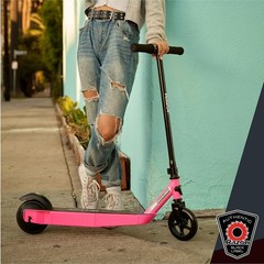 Razor Black E90 Electric Ride-On Kids Age 8+ Power Core High-Torque Motor Pink™