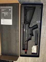 UTR DRP9 M931 6mm Airsoft AEG Electric Rifle w/ Magazine & Adapter Kit