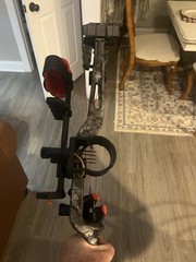 Blackout Epic NT Compound Bow Package Right-Handed