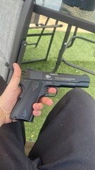 COLT Commander 1911 Co2 Blowback .177 Cal BB Gun Replica by UMAREX 2254028
