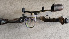 Mathews Legacy Solo Cam Compound Bow RH 60-70lbs Realtree Camo w/ drop away rest