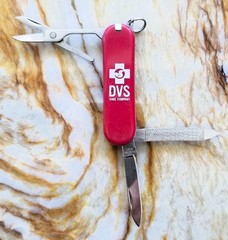 DVS Shoes «Swiss Army» Knife Skate Skateboard small pocket multitool ~ Vintage