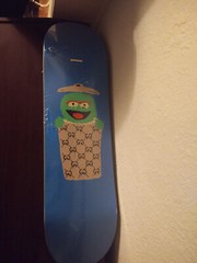 Gucci Skateboard -Gucci Ghost – Oscar the grouch – 100% Real, Extremely Rare