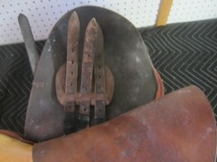 Used /vintage ? saddle unknown. Read description for details.