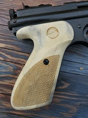 VTG Crosman Home Shooting Set 116k Crosman «22» Pellet Gun