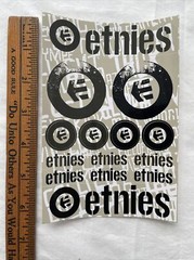 Etnies ES Vintage Skateboarding Shoes STICKER Sheet Black White Logo OG E1
