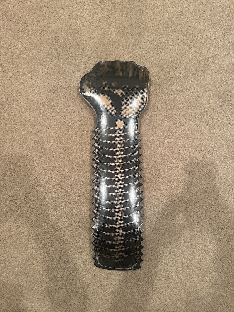 Hardies Hardware Skateboard Fist Bolt rare* #27/100 Tyshawn Jones Supreme