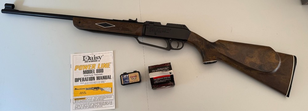 DAISY POWERLINE 880 .177 CAL. BB/PELLET RIFLE WITH COPPERHEAD BB/PELLET AMMO