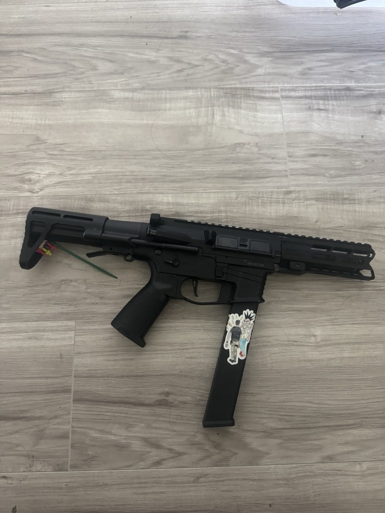 Classic Army X9 Airsoft AEG Rifle Black with Magazine, Fully Functional
